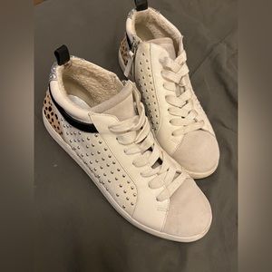 COPY - dolce vita sneakers